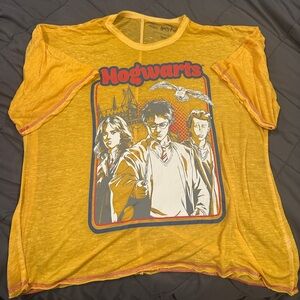 Warner Bros. Harry Potter Yellow Tee